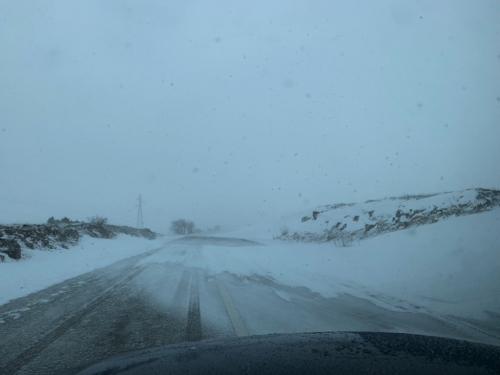 FOTO: Na Paklinama jak vjetar stvara snježne nanose