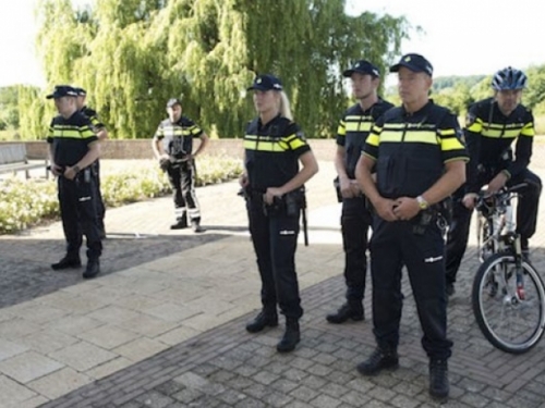 Nizozemska policija u potrazi za trudnom 14-godišnjakinjom iz BiH
