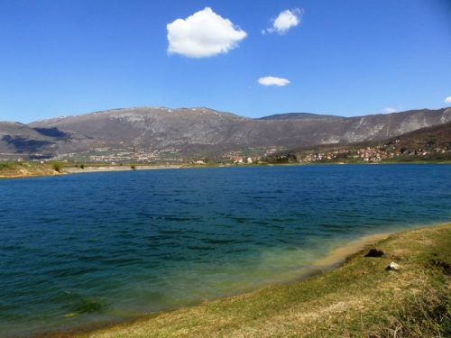 FOTO: Učenici u Eko akciji čišćenja obale Ramskog jezera