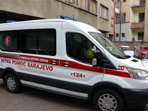 Blaže kliničke slike: Zaraženi u Sarajevu idu na kućno liječenje