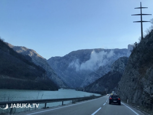 Na cestama u Hercegovini mogući jači udari vjetra