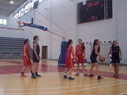 Ramske košarkašice i košarkaši gostovali u Vitezu