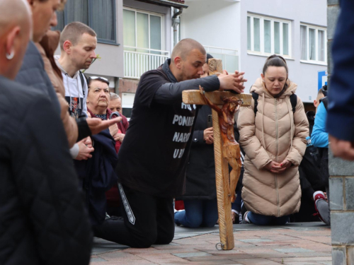 FOTO/VIDEO: Poruka mira stigla na Šćit: Josip Jelinić završio svoje hodočašće kroz BiH
