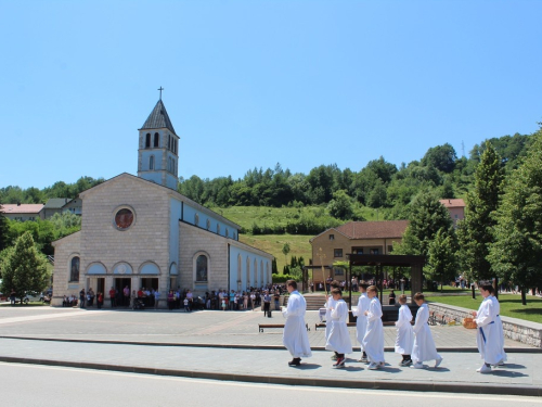 FOTO: Tijelovo u župi Prozor