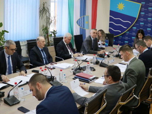 HNŽ: Odobrena novčana pomoć svim proračunskim korisnicima