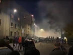 Drama u centru Ljubljane, prosvjednici gađali policajce bocama i petardama, stradala i TV ekipa