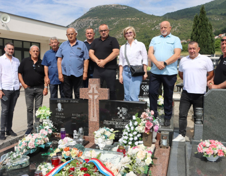 FOTO: U Rumbocima obilježena 33. obljetnica pogibije Šimuna Fofića Fofe