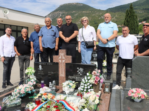 FOTO: U Rumbocima obilježena 33. obljetnica pogibije Šimuna Fofića Fofe
