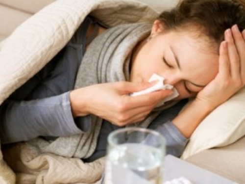 Od gripe se umire: Evo kako razlikovati gripu od prehlade