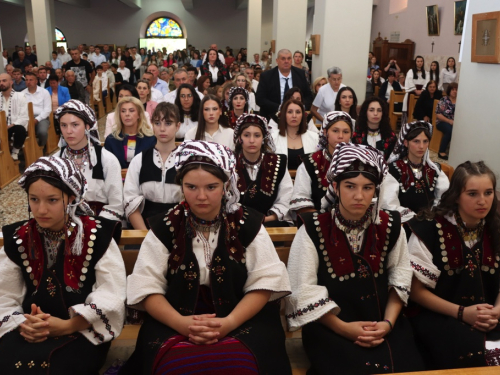FOTO: Krizma u župi Rama-Šćit