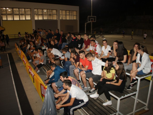 FOTO: Druga večer Streetball turnira u Prozoru