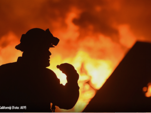 Kalifornija: 5000 vatrogasaca gasi 14 šumskih požara