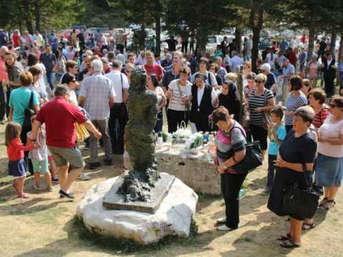 FOTO: Na Vran planini služena misa za poginule duvandžije