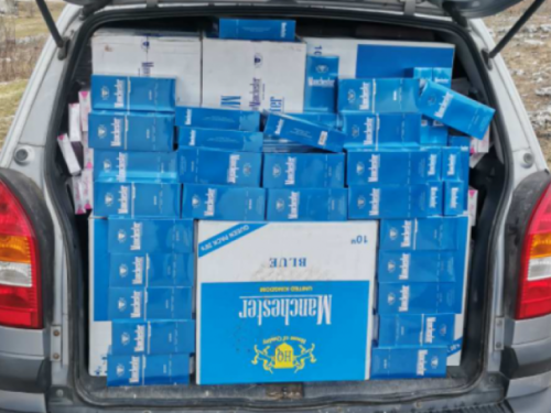 Državljanin BiH pokušao prokrijumčariti 17.750 kutija cigareta