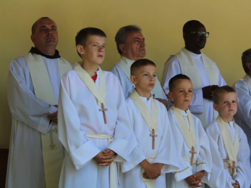 FOTO: Na Uzdolu svečano proslavljen sv. Ivo, patron župe