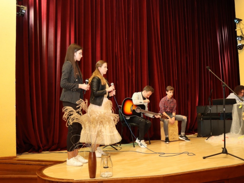 FOTO: ''Majci na dar'' - u Prozoru održan koncert klasične glazbe