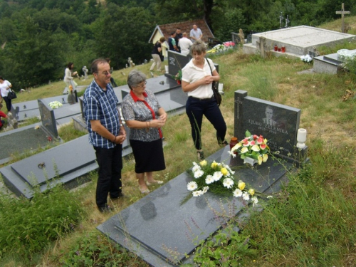 FOTO: Misa sekundacija mladomisnika Ljube Zelenike u župi Uzdol