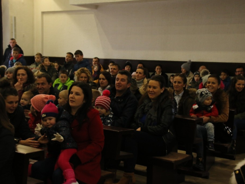 ​FOTO: Sv. Nikola s radošću dočekan u župi Rumboci