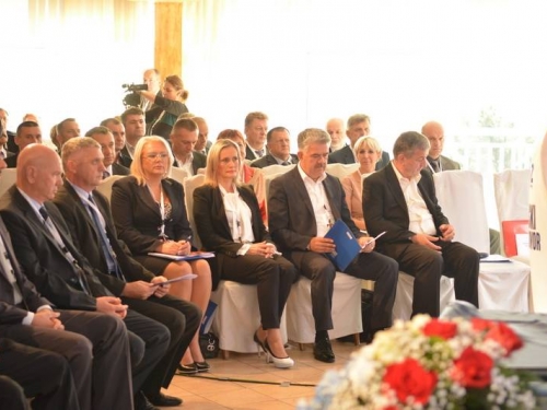 HDZ i HNS BiH na Kupresu započeli izbornu kampanju