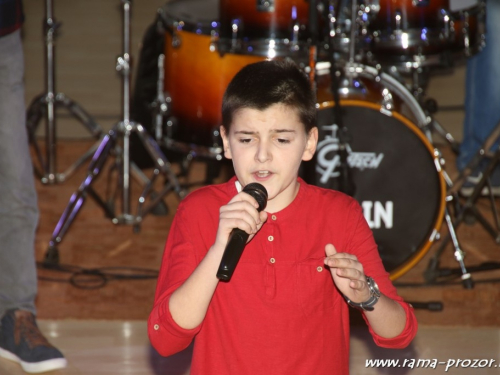 FOTO/VIDEO: Marko Bošnjak održao koncert zahvale u Prozoru