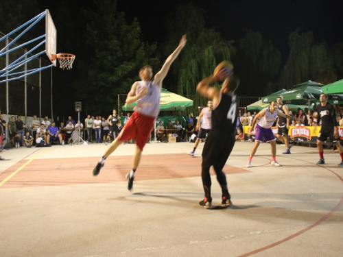 FOTO: ''General Vasilije Mitu'' iz Zagreba pobjednik 15. Streetball Rama