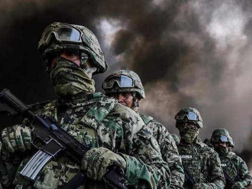 Vojska ostaje na granici s Meksikom do kraja siječnja