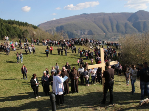 FOTO: Ramski put križa u Podboru