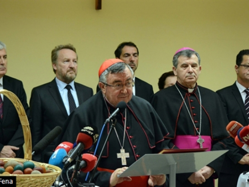 Puljić: Zemlju voljeti i izgrađivati da se u njoj svi osjećaju sigurni