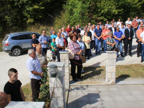 FOTO: Obilježena 22. obljetnica stradanja Hrvata na Hudutskom