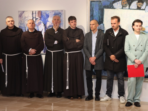FOTO: Svečano otvorena Galerija Franjevačkog samostana Rama Šćit