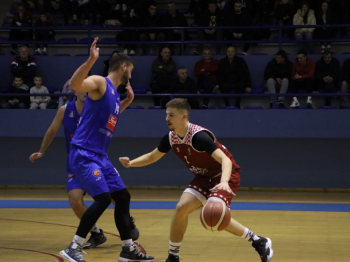 FOTO: Košarkaši Rame pobijedili HKK Grude