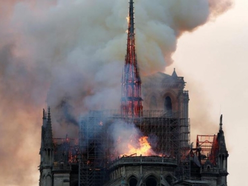 Požar u Notre-Dameu nije podmetnut