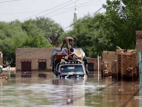 Gotovo milijun ljudi pogođeno poplavama u Južnom Sudanu
