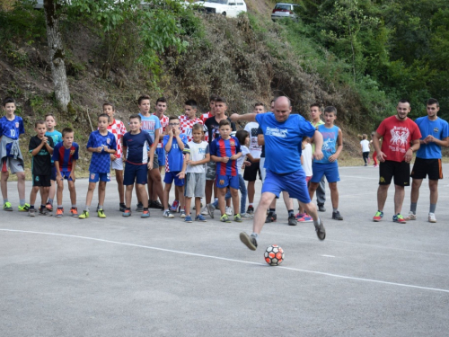 FOTO: Skup i druženje Ustramljana