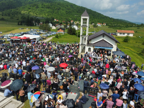 FOTO: Na Pidrišu proslavljen blagdan sv. Ante