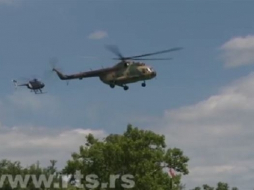 Na mađarsko-srpskoj granici: Stigli helikopteri, dronovi, borbena vozila...
