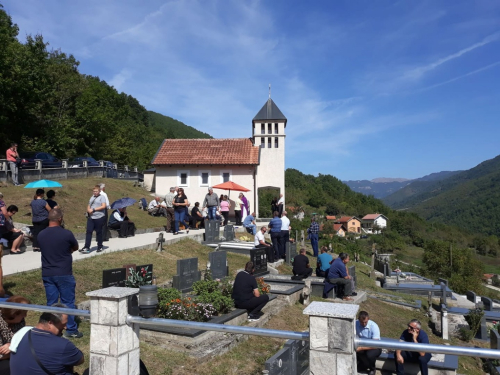 FOTO: Obilježena 27. obljetnica stradanja Hrvata na Hudutskom