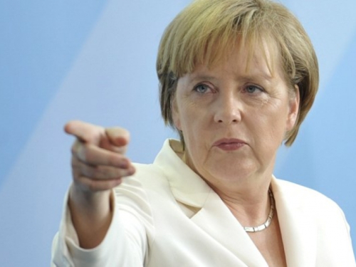 Merkel izvlači Srbiju i BiH iz Putinova zagrljaja