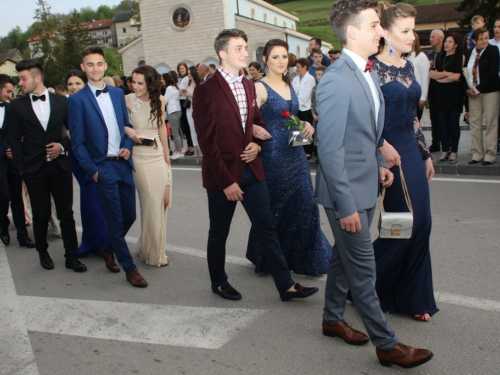 FOTO/VIDEO: Matura 2017. - Defile mladosti na ulicama Prozora