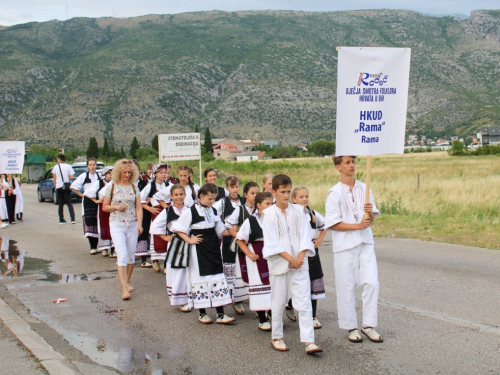 FOTO: HKUD Rama sudjelovao na dječjoj smotri folklora u Rodoču