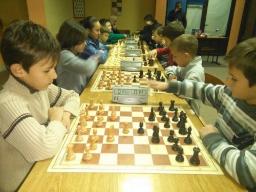 Mia i Tihomir Marić pobjednici Božićnog šahovskog turnira 'Rama 2015.'
