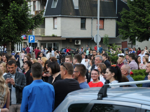 FOTO: Matura 2018. - Defile mladosti na ulicama Prozora