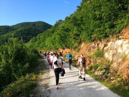 Hodočasnici iz Rame pješice krenuli u Međugorje