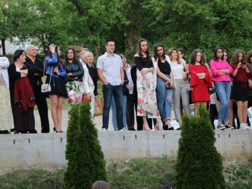 FOTO: Matura 2018. - Defile mladosti na ulicama Prozora