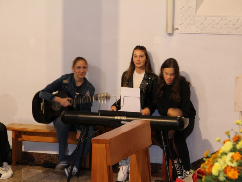 Župa Prozor: Uz Duha Svetog u novu školsku godinu