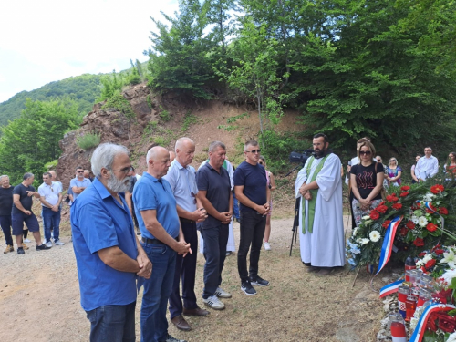 Na Pomenu obilježena 30. obljetnica stradanja hrvatskih branitelja