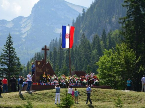 Stipića livada: 24. godišnjica stradanja 39 hrvatskih civila i branitelja