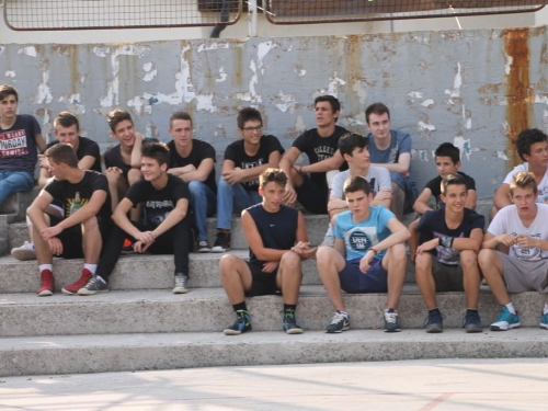 FOTO: U Prozoru održan Streetball turnir za djecu