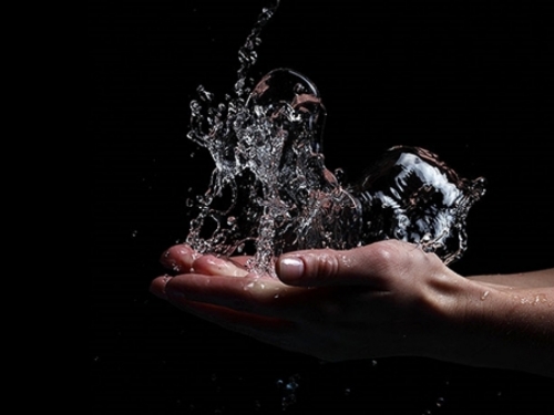 Znate li zašto se prsti smežuraju u vodi?