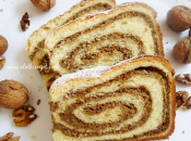 Miris tradicije na uskrsnom stolu: Recept za najmekšu domaću orahnjaču